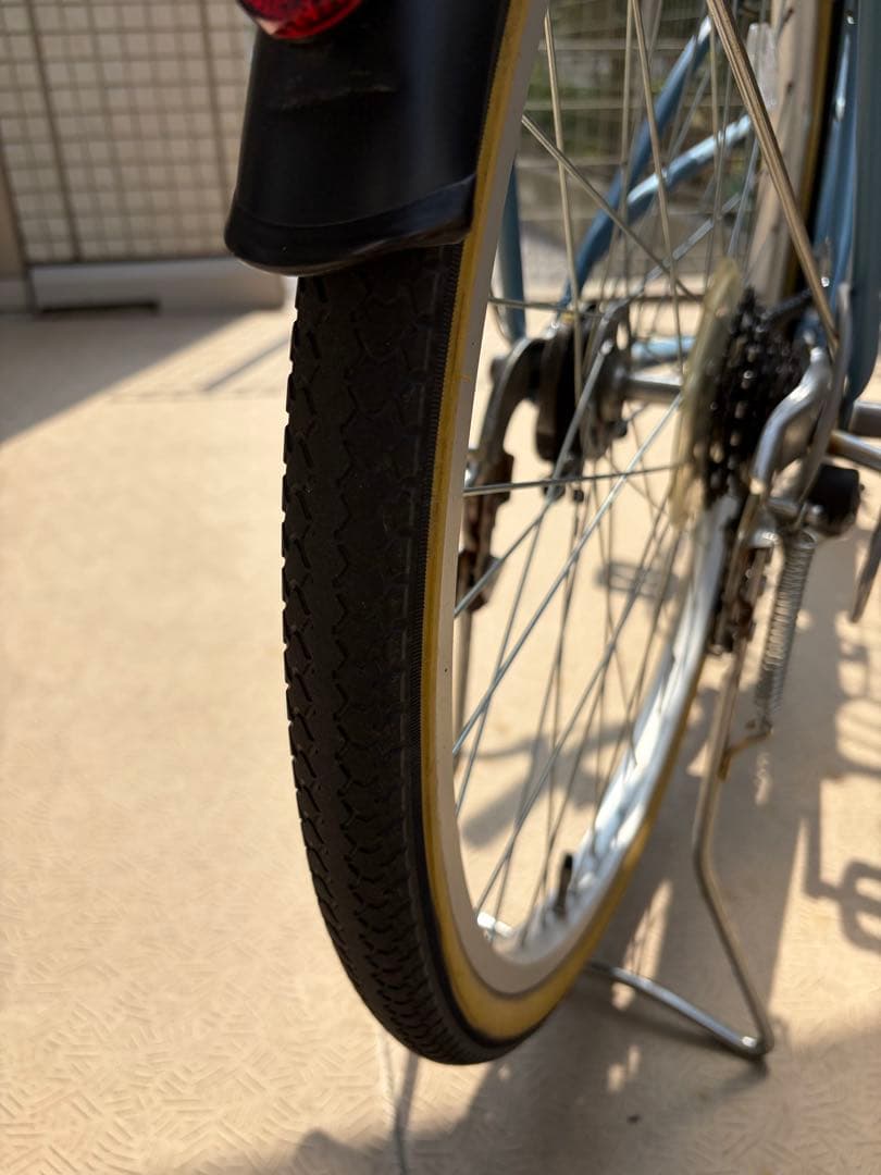 水色シティサイクル 6段変速 フロントバスケット付き　2022年製　葛飾区
