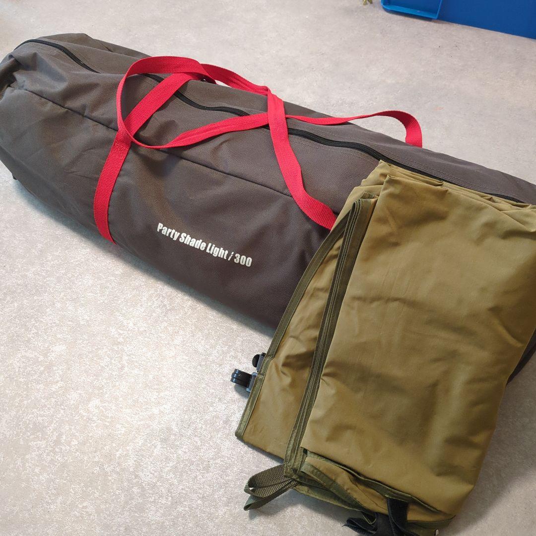 Coleman　300サンシェード　ベージュ