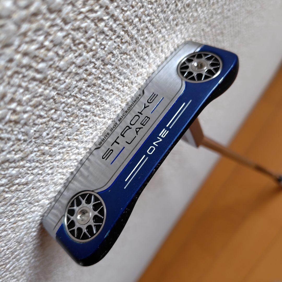 オデッセイ　ストロークラボ19 ONEパター　32インチ　カバー付き