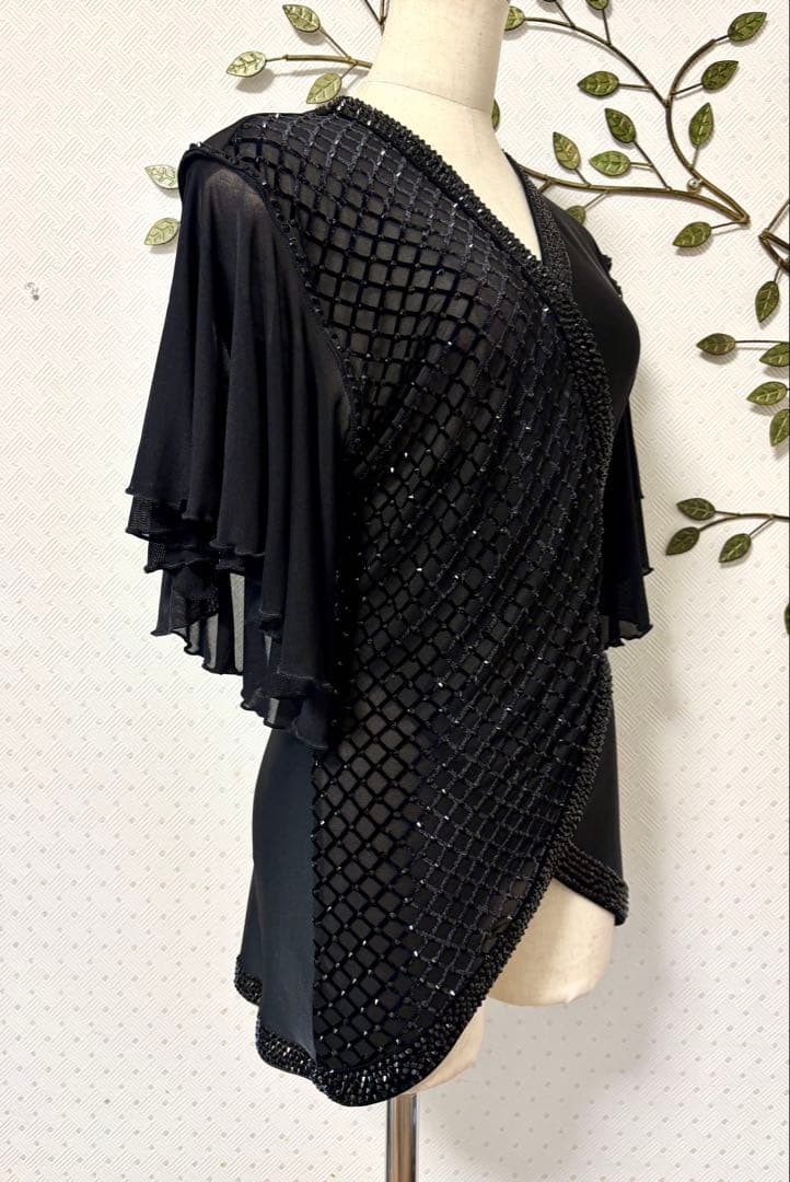 新品同様★社交ダンス★トップス★フリーサイズ★ブラック★オシャレ