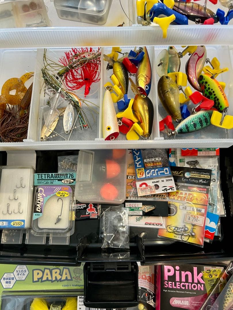 【引退品 お得まとめ売り】ルアー中心の道具BOX全て