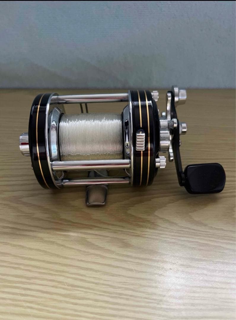 ダイワ　ミリオネア6000 中古品