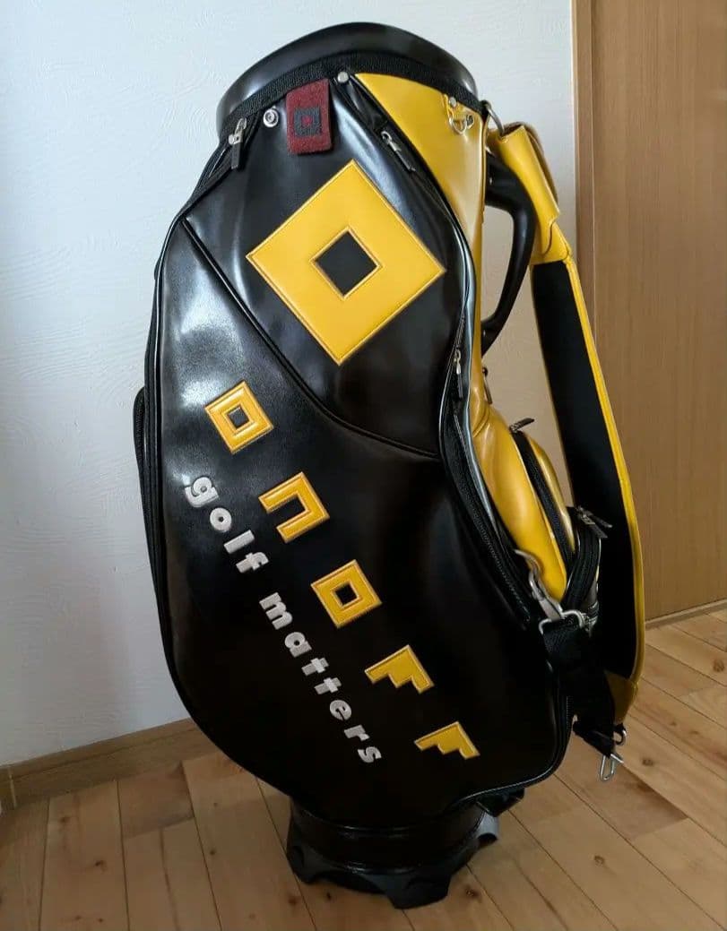 ONOFF ツアーキャデーバッグ9.5インチ