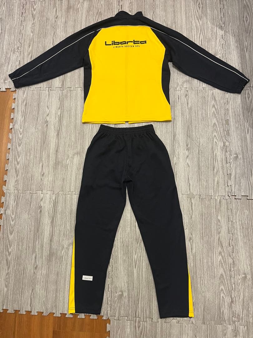 Liberta ユニフォームセット 160cm 美品！