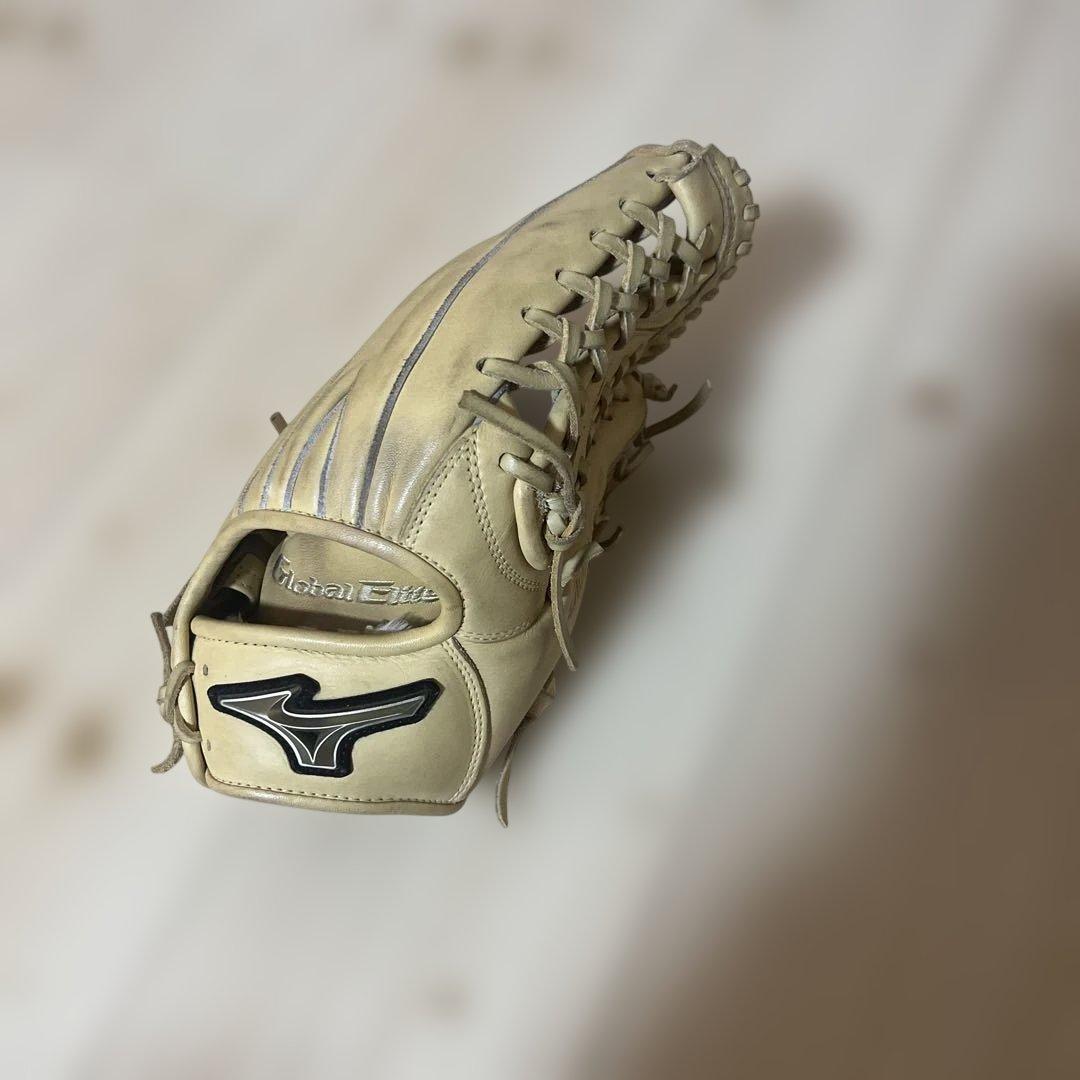Mizuno Global Elite 軟式グローブ ベージュ