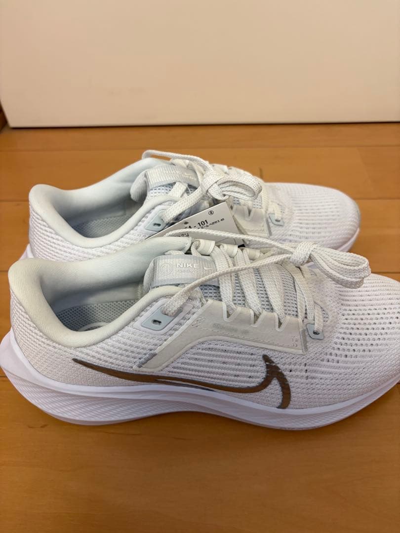 ★新品未使用24.0cm/Nike ペガサス40 ホワイト
