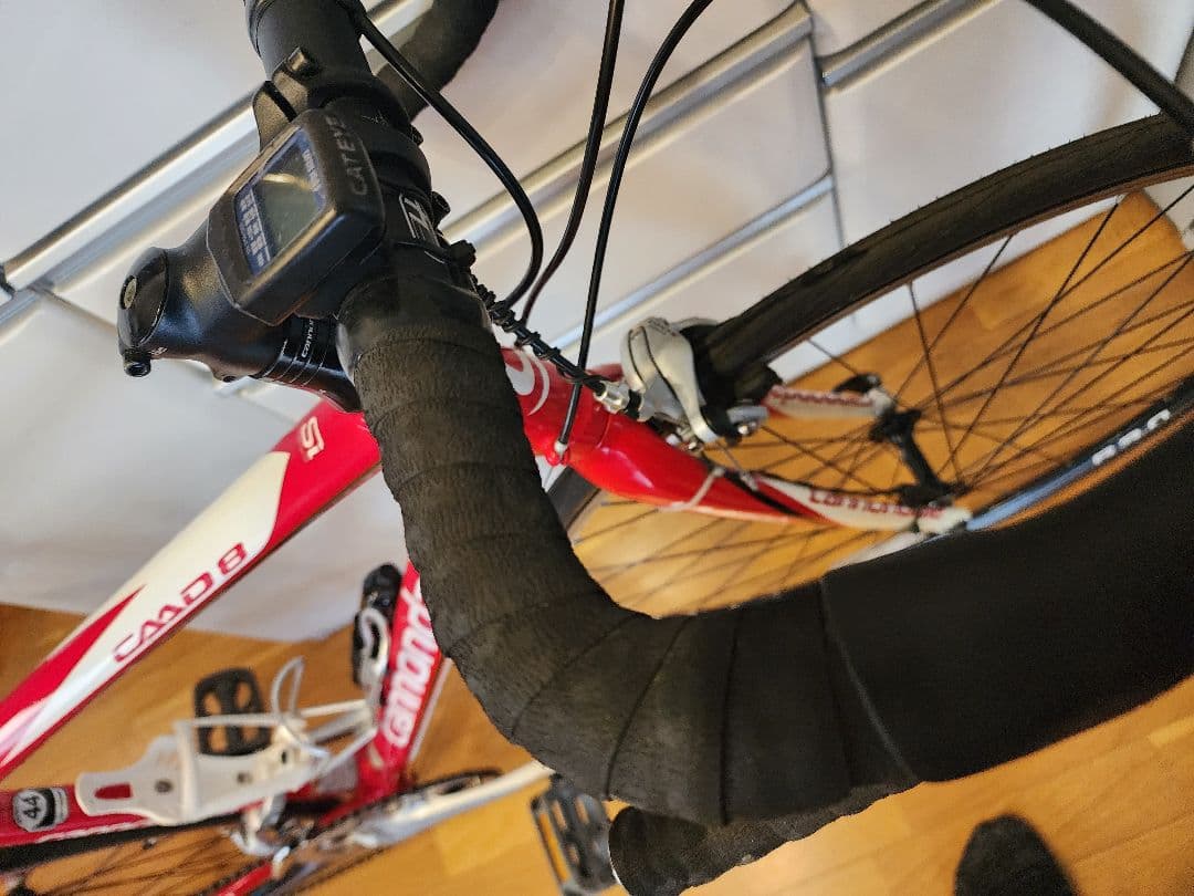 Cannondale CAAD8 赤 ロードバイク札幌引き取り限定