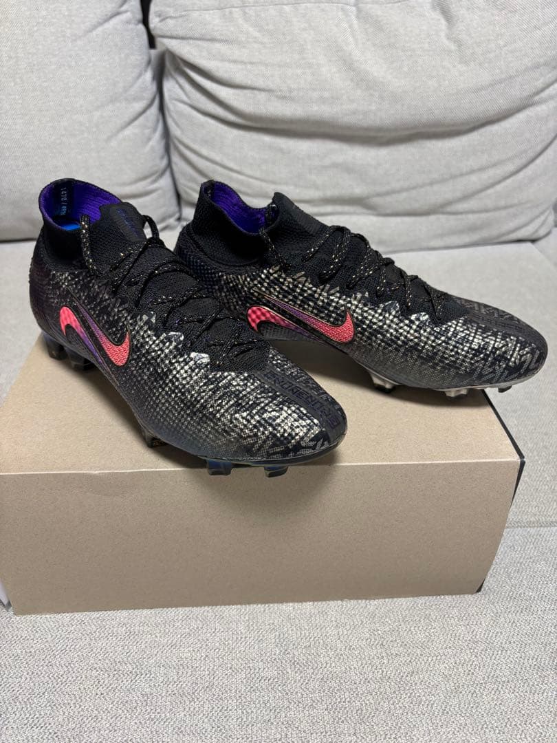 Nike マーキュリアル　KM