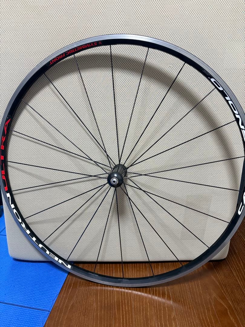 カンパニョーロ ニュートロンウルトラ 前後セット クリンチャーホイール700c