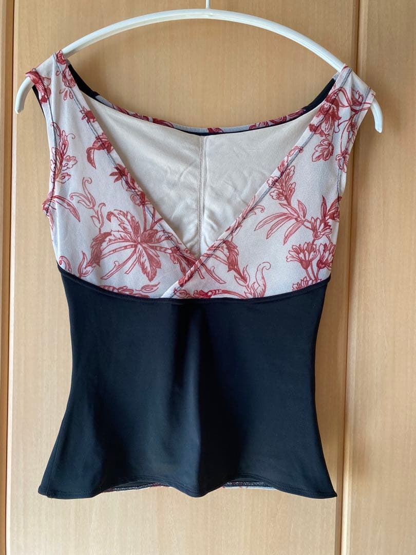 DessusDessous スナップボタン付きレオタード おまけのレオトップ付き