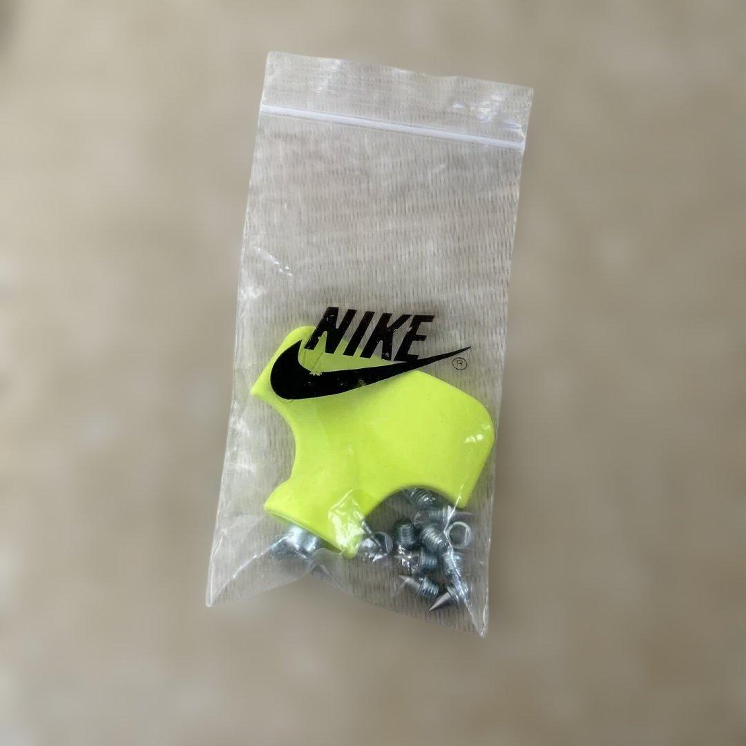 スパイク・シューズ AIR ZOOM MAXFLY 2