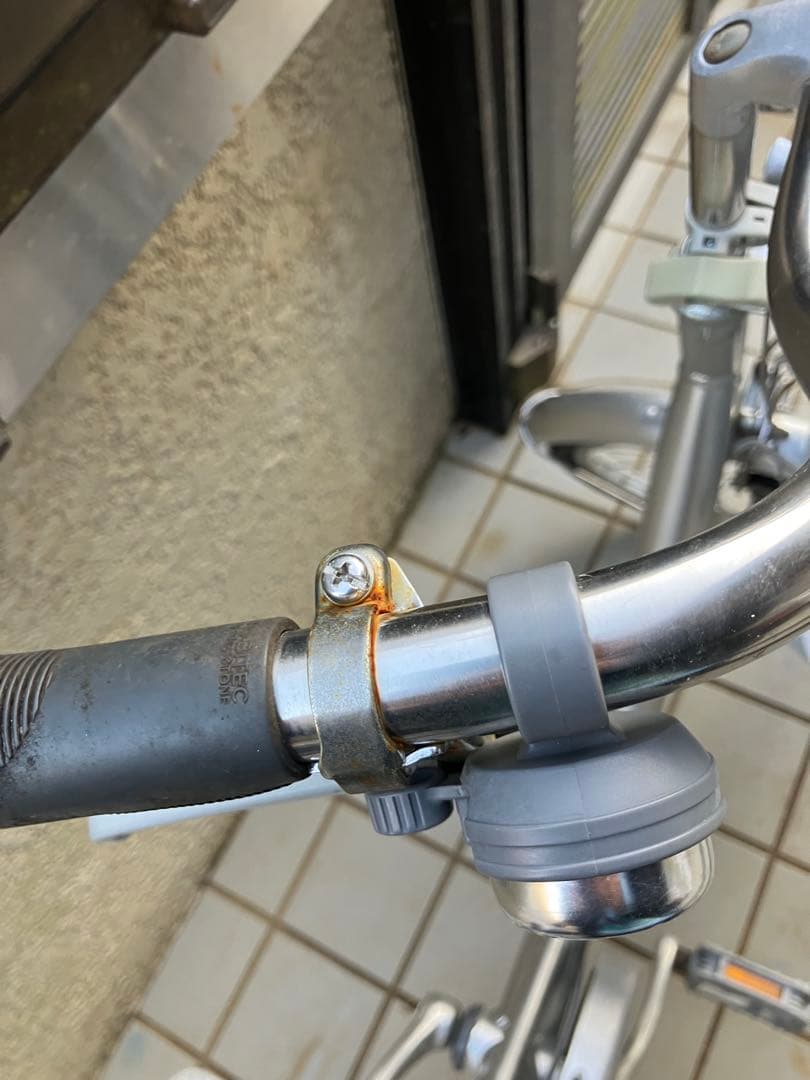 ブリヂストン BRIDGESTONE 三輪　自転車　シルバー　中古