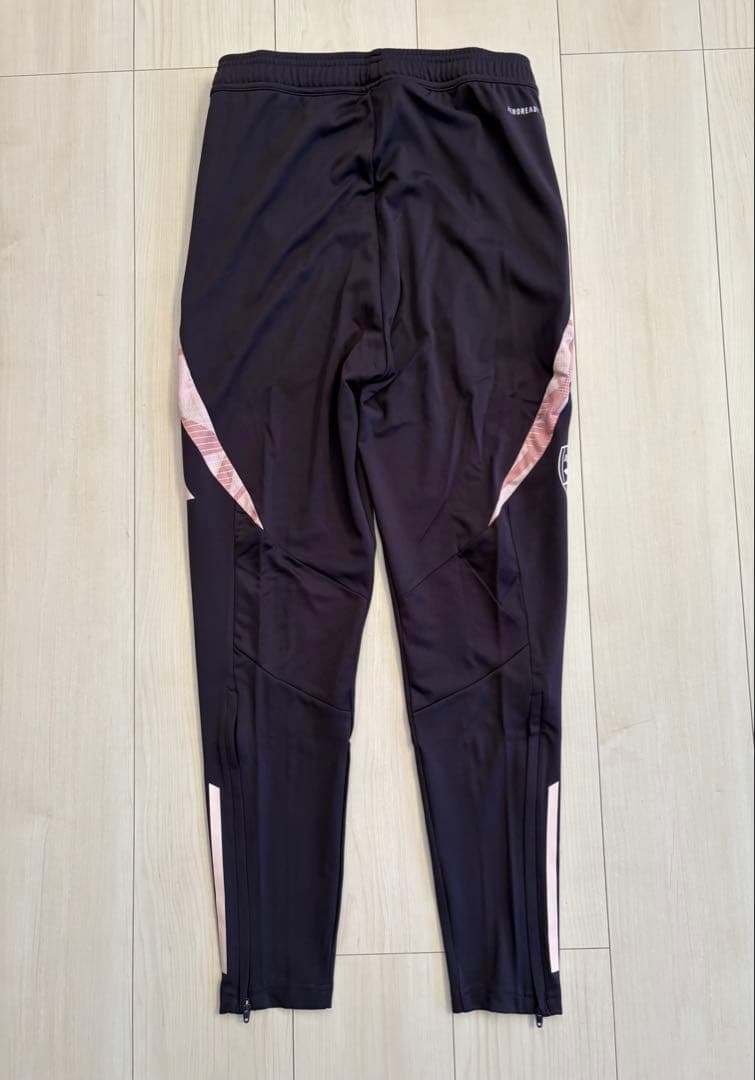 新品タグ付★アディダス★アーセナル ティロ 24 トレーニングパンツ ★Ｌサイズ