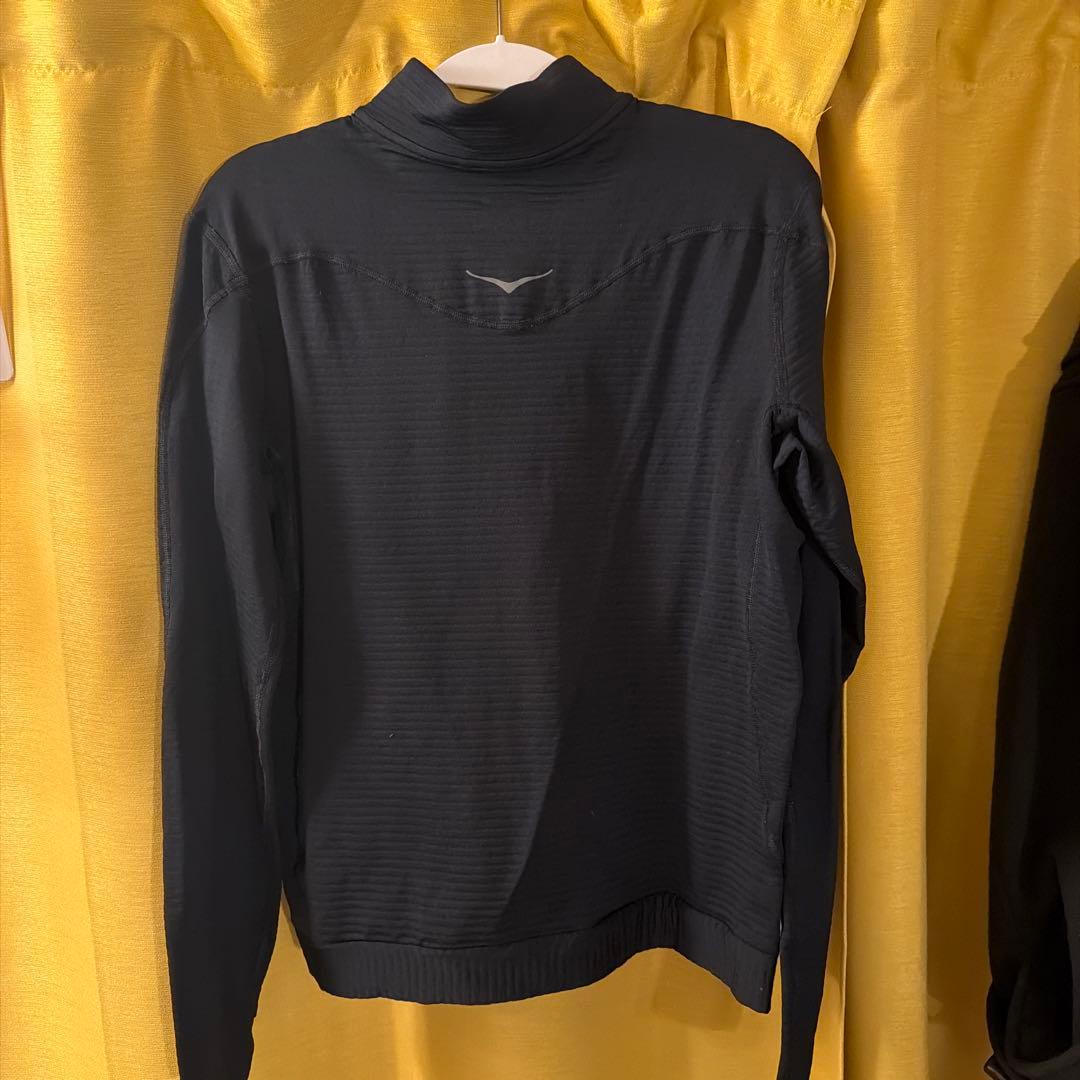 ホカ HOKA 1/2 ジップ 1/2 ZIP ブラック Sサイズ　Mサイズ