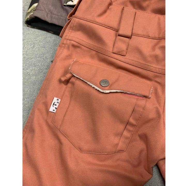 ★美品★SCAPE（エスケープ） スノーボードパンツ