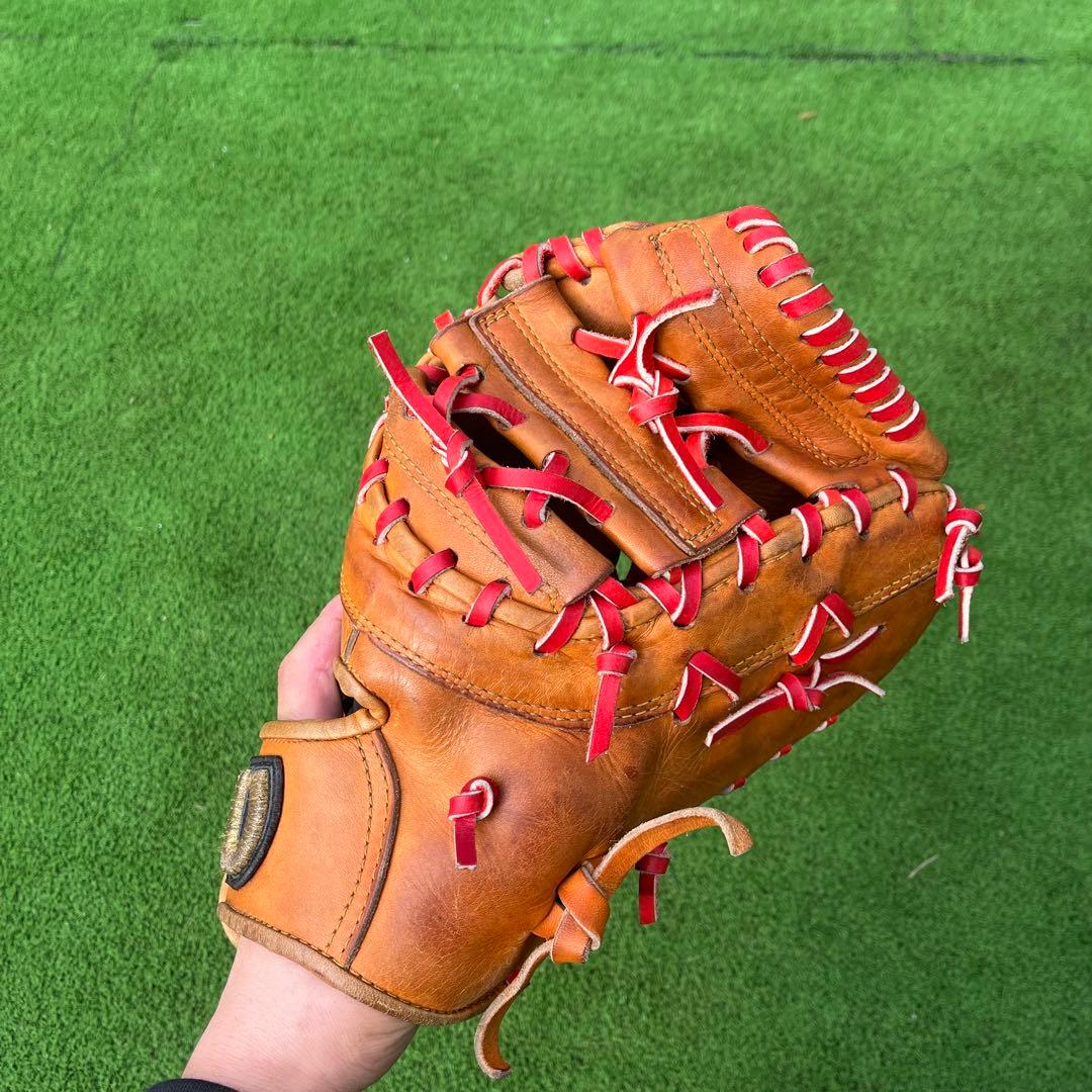 Wilsonウィルソン　一般硬式ファーストミット　グラブ　a2000j 野球