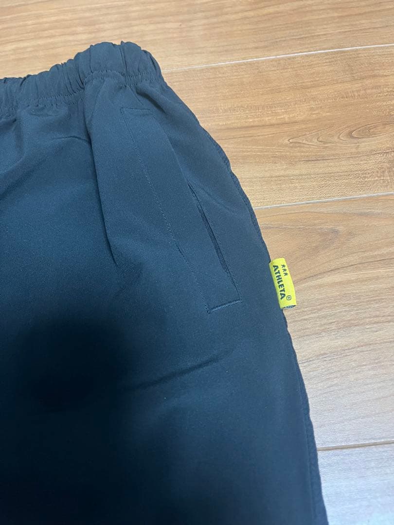ATHLETA トレーニング　ピステ 上下セット
