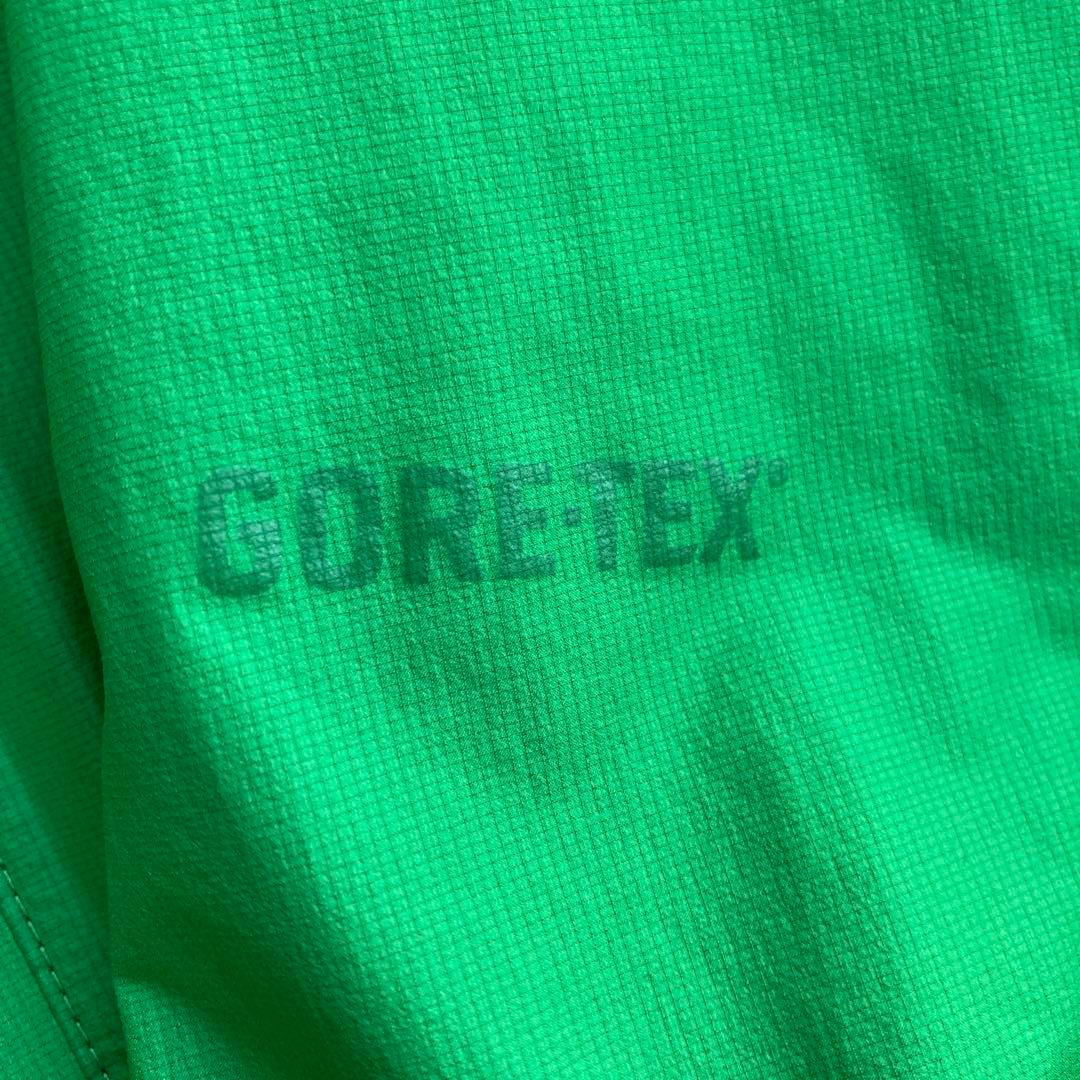 人気モンベル　GORE-TEX サイクルレインジャケット　Mユニセックス