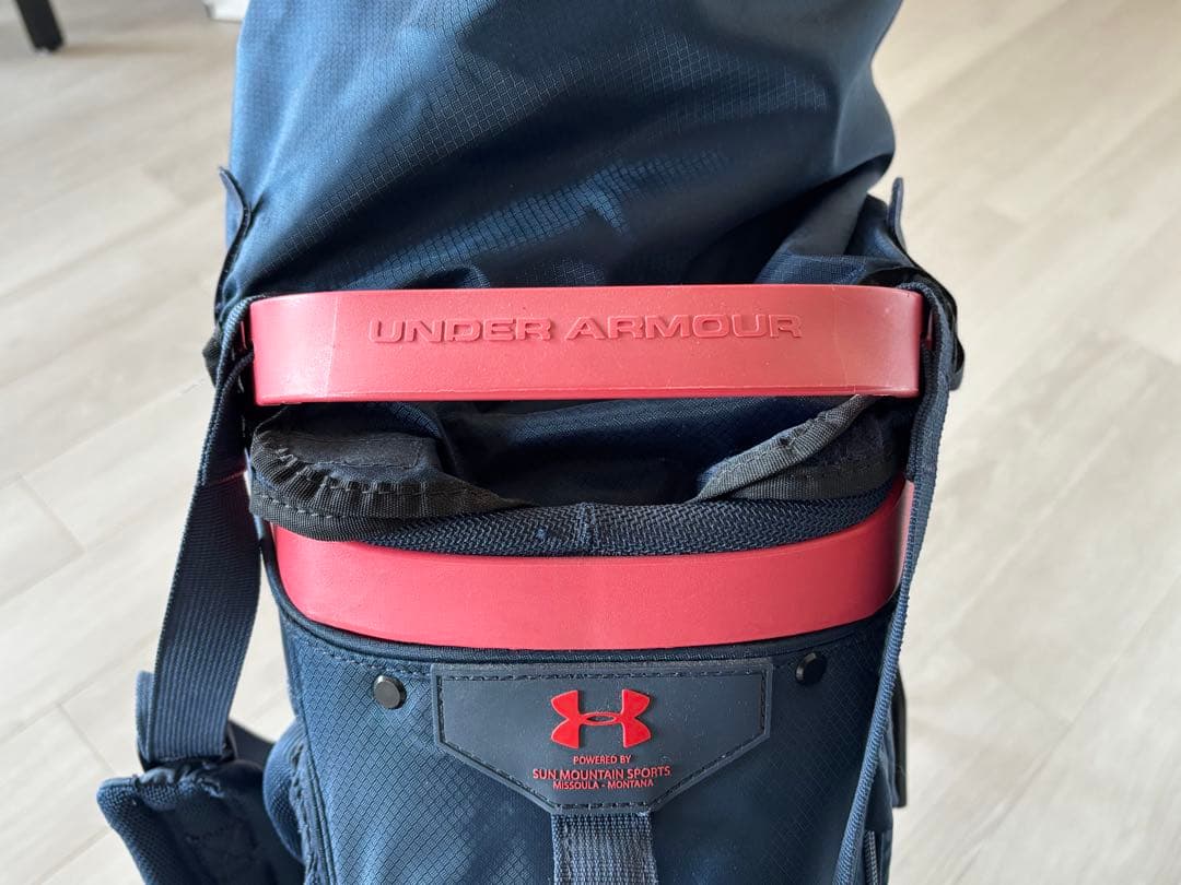 Under Armour スタンド式キャディバッグ ネイビー/レッド