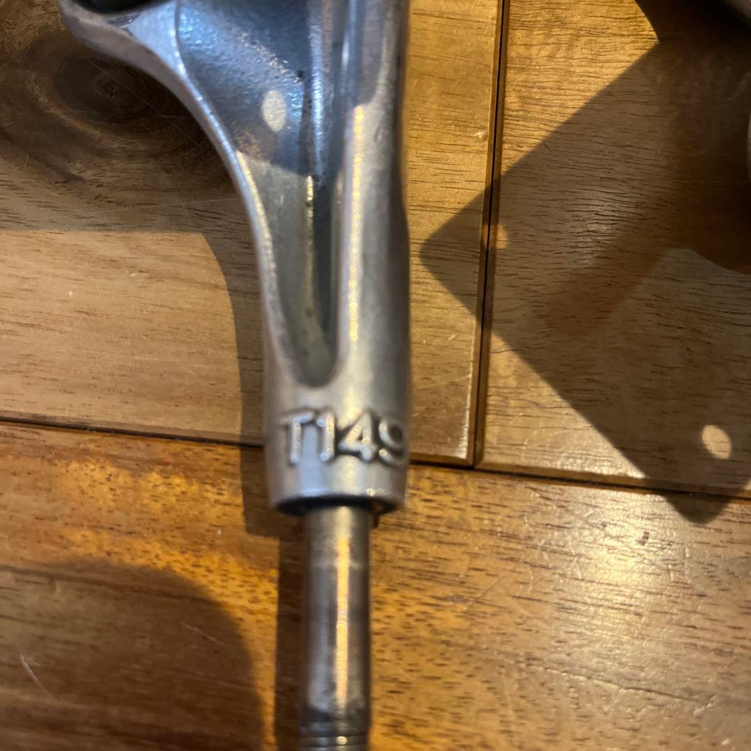 Thunder Titanium サンダー チタニウム 149 トラック