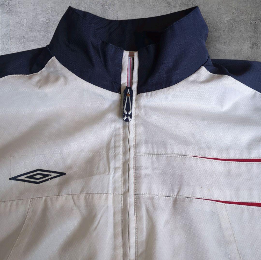 UMBRO ナイロンジャケット イングランド 刺繍 古着vintage
