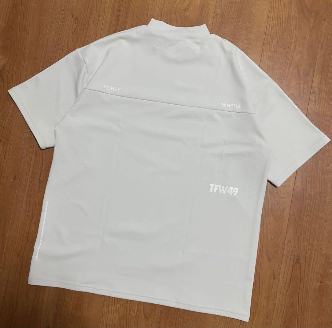 定価2.6万　新品未使用　TFW49 モックネック　Tシャツ XL ライトグレー