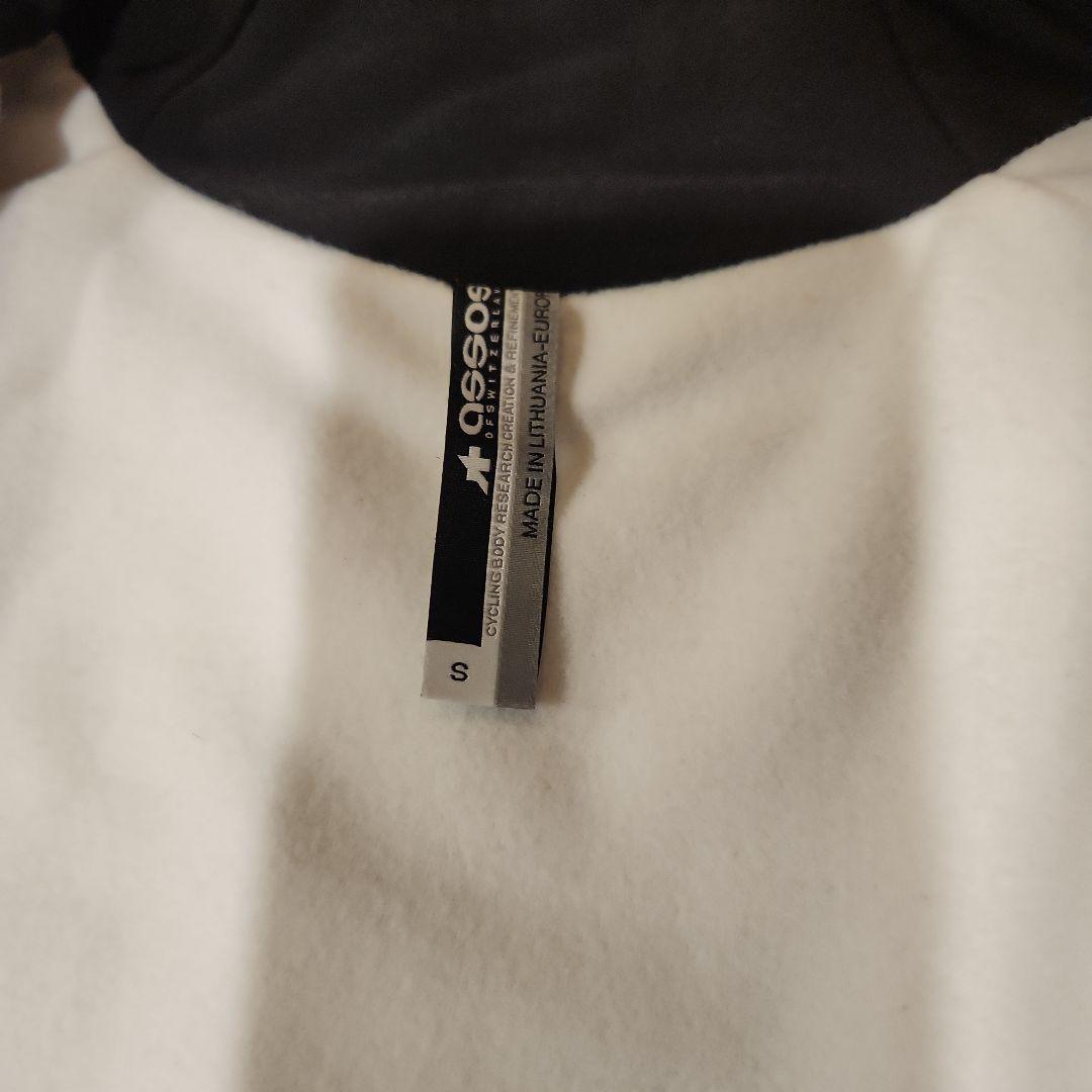 ウェア Assos iJ.shaq.6 UNO Insulator Jacket