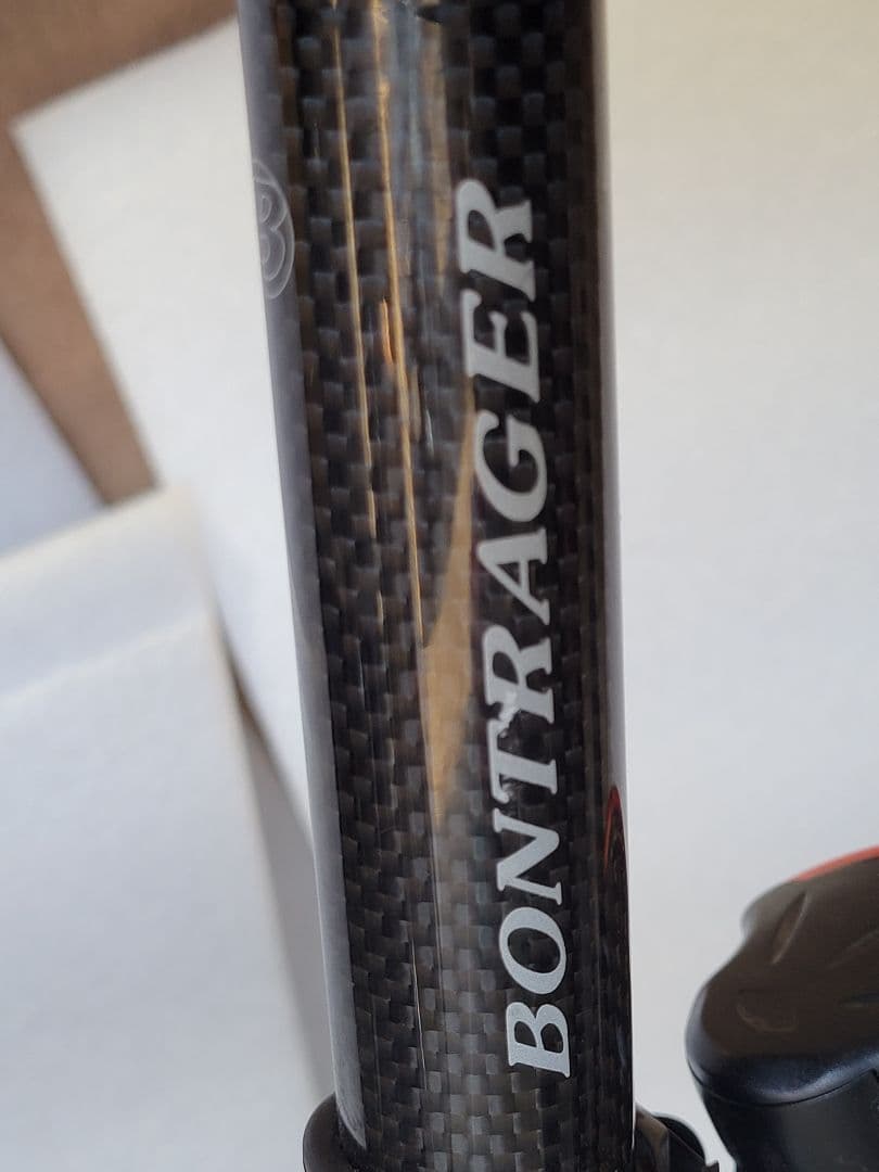 TREK 7.9FX フルカーボンクロスバイク中古品