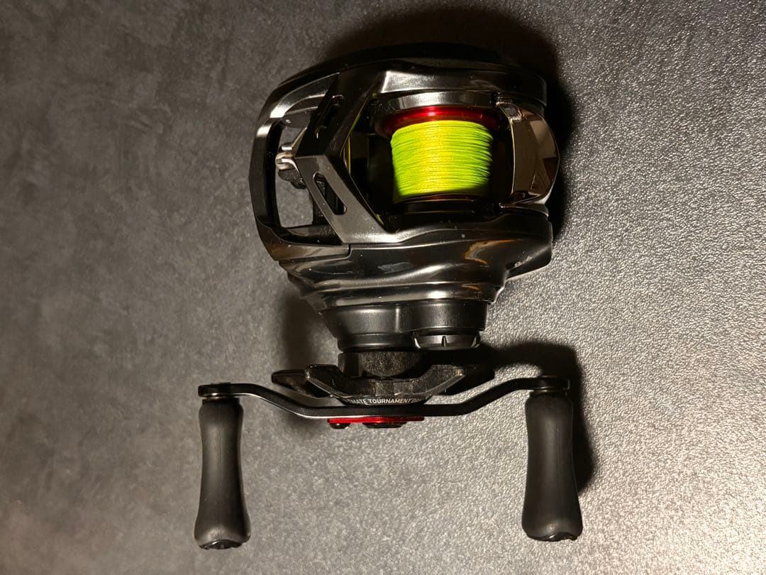 20ALPHAS AIR TW 8.6 ベイトリール