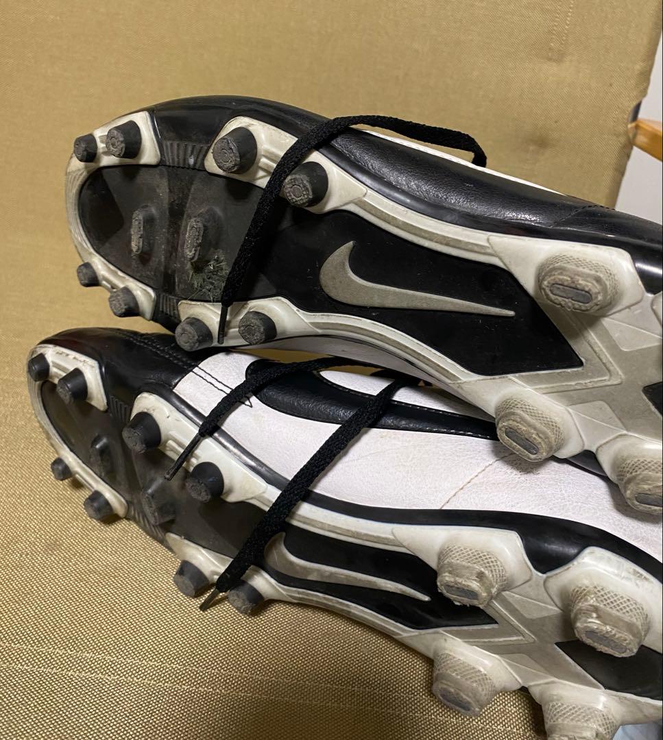 ナイキ　nike ティエンポ　サッカー　スパイク　TIEMPO