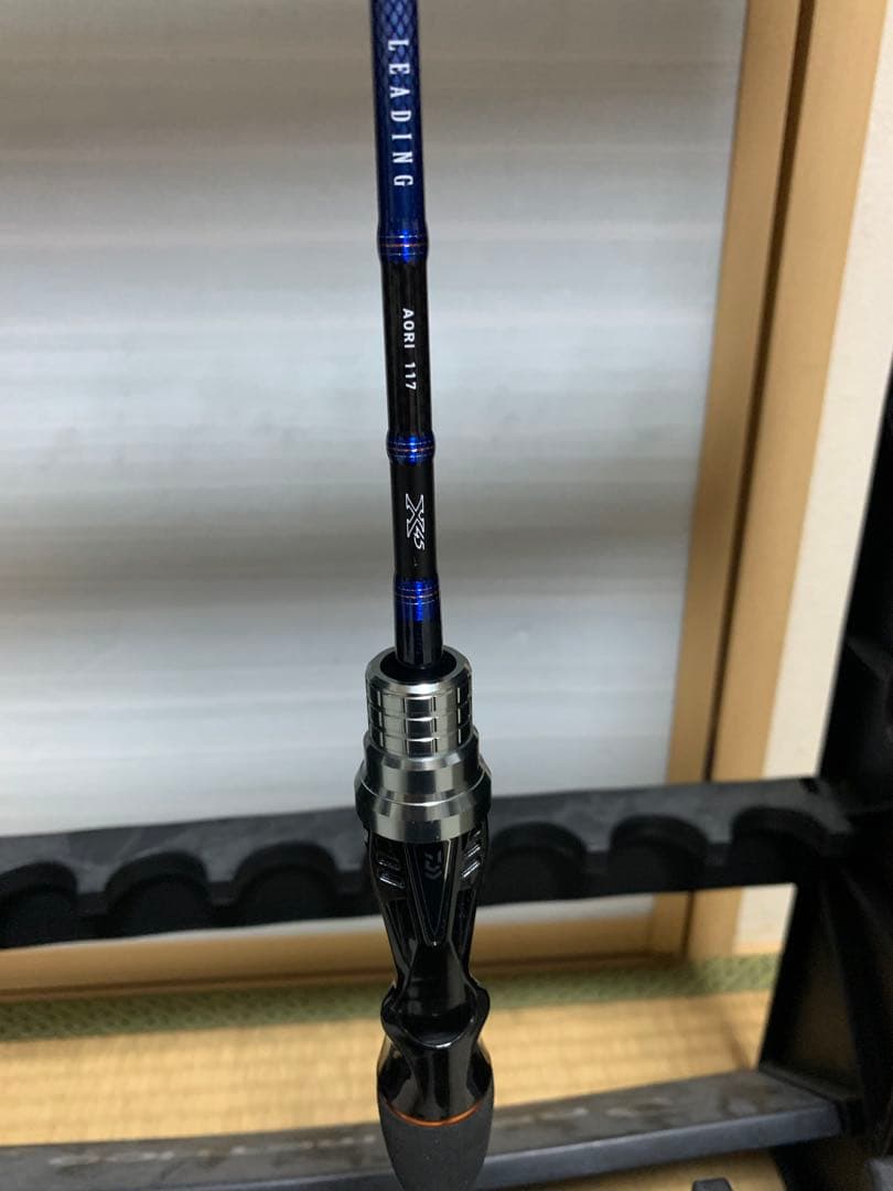 リーディング　アオリ117 船竿 8-30号