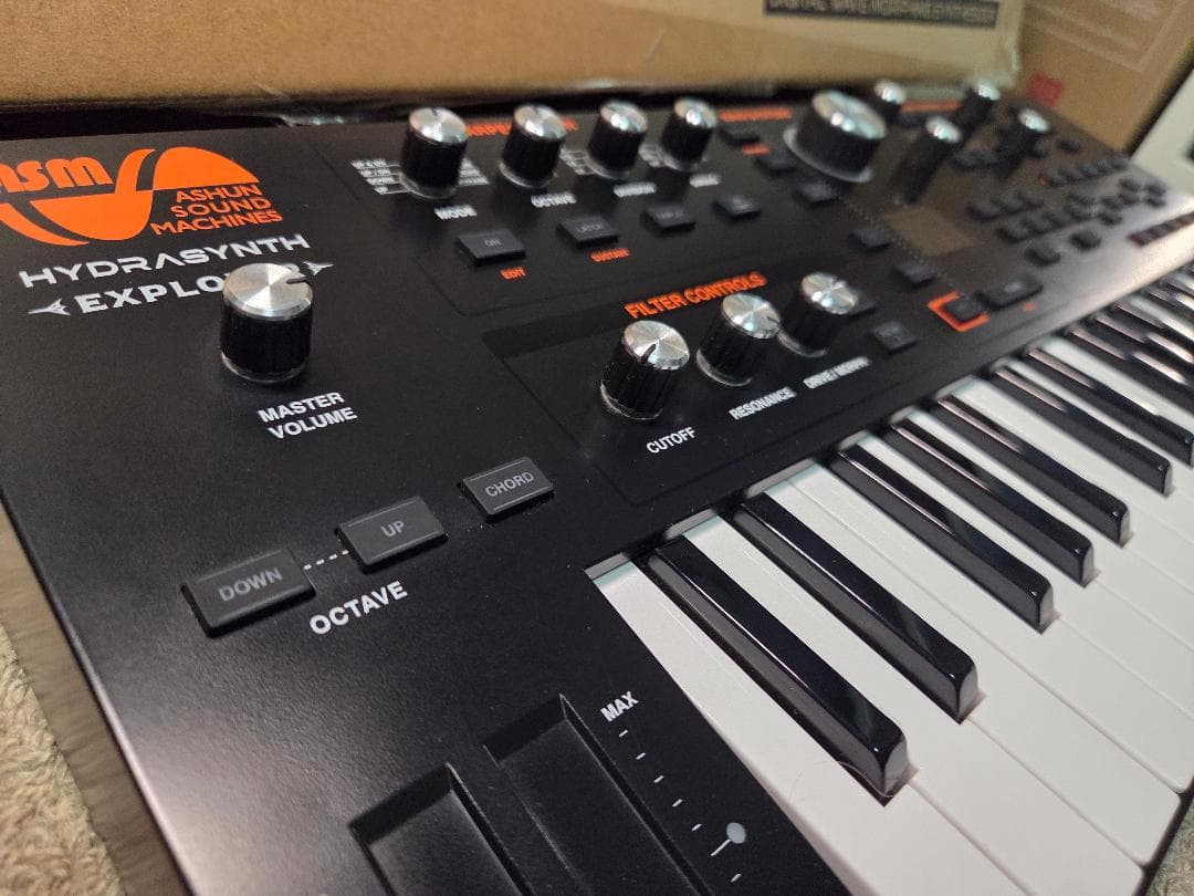 HYDRASYNTH EXPLORER デジタルシンセサイザー