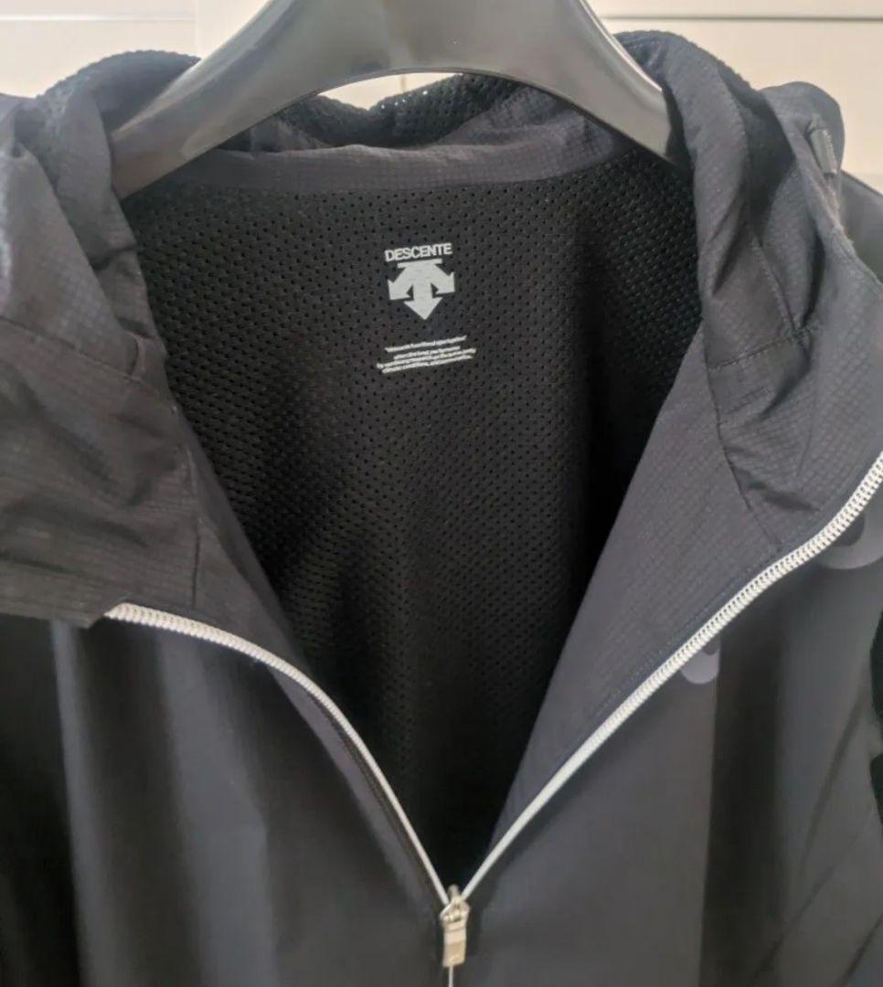 DESCENTE　ウインドブレーカー　上下