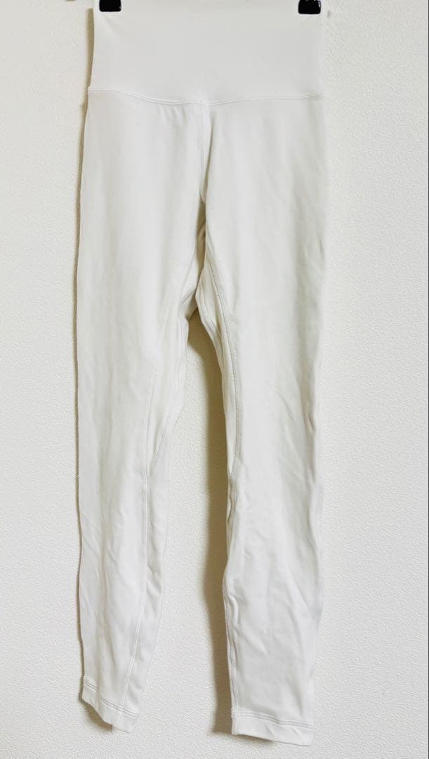 Lululemon アジアフィット ホワイト ヨガレギンス XS/TP