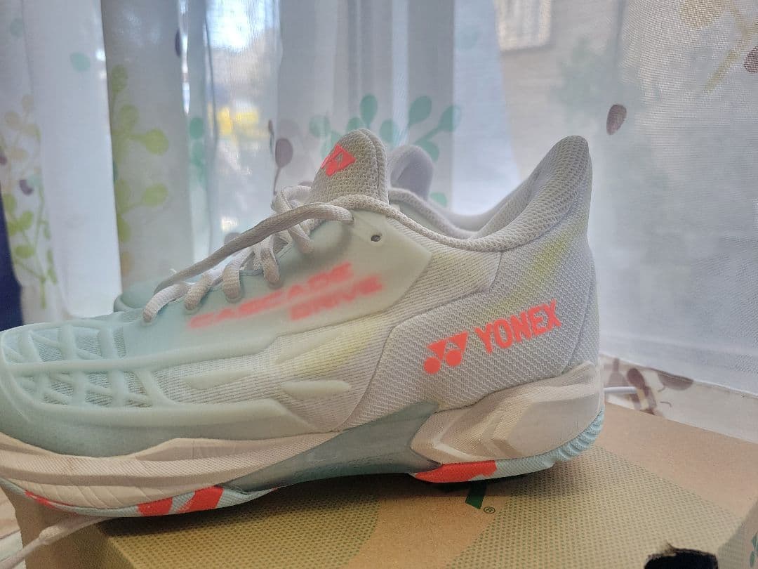 22.5cm YONEX バドミントンシューズ カスケードドライブ