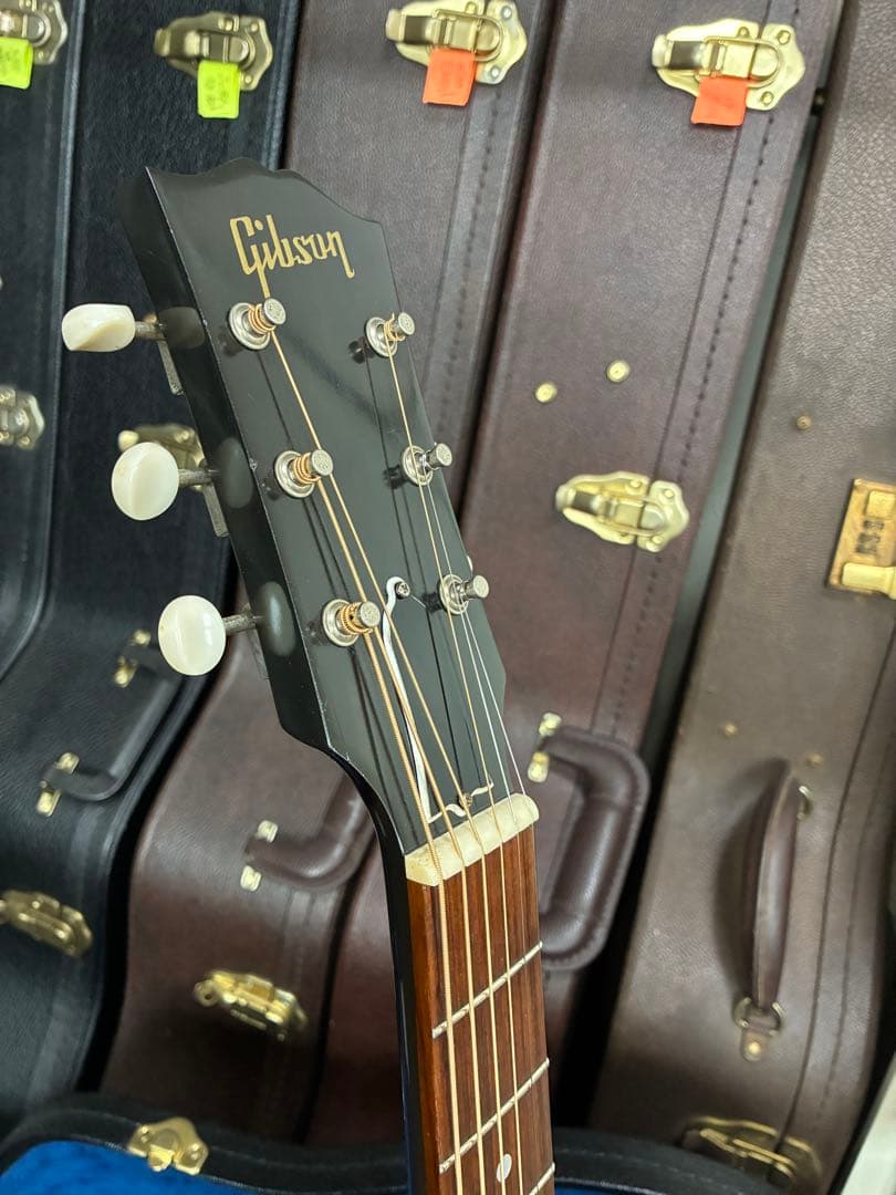 【2013年製】Gibson J45 エボニー VOSギブソン　固定サドル