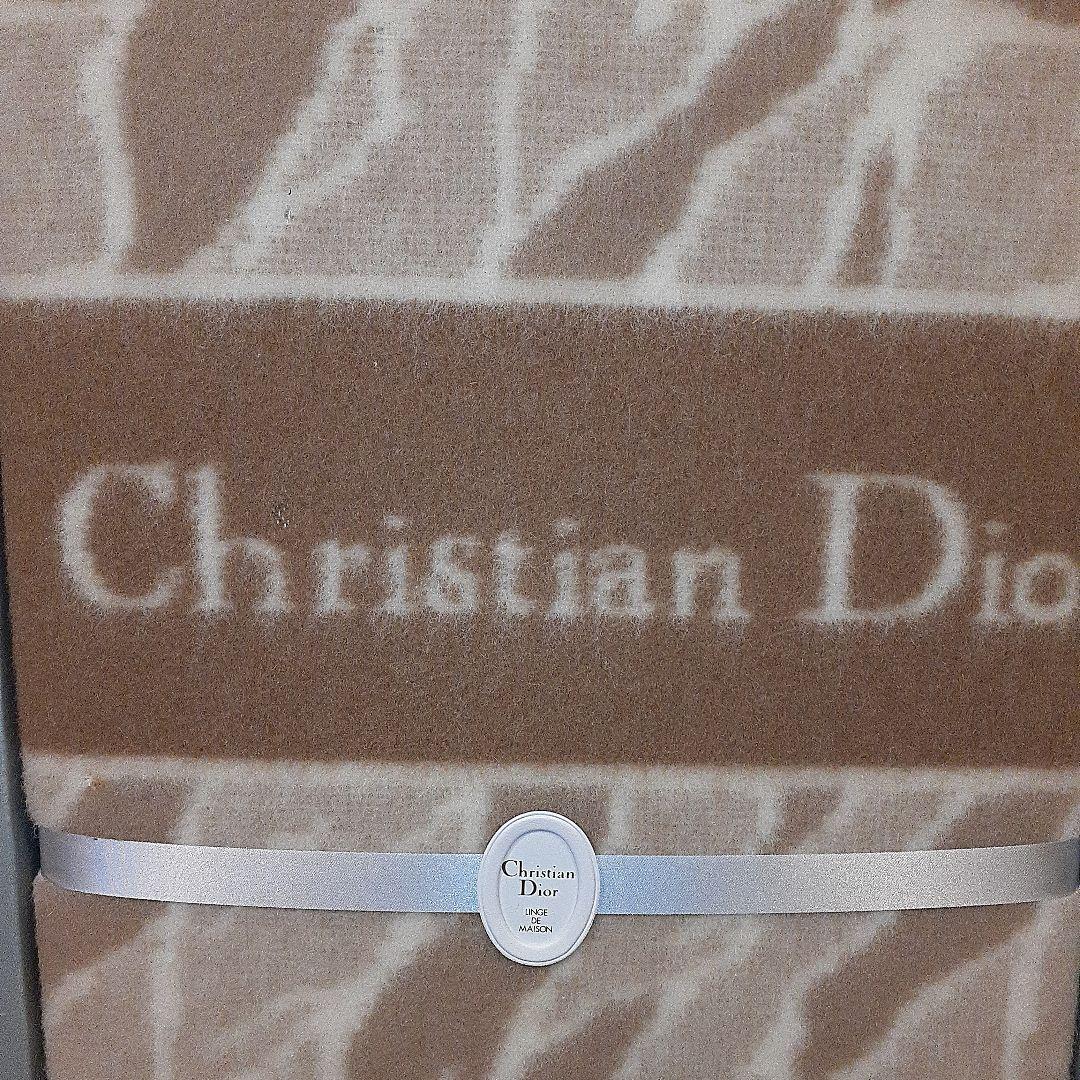 【新品未使用】Christian Dior　毛布