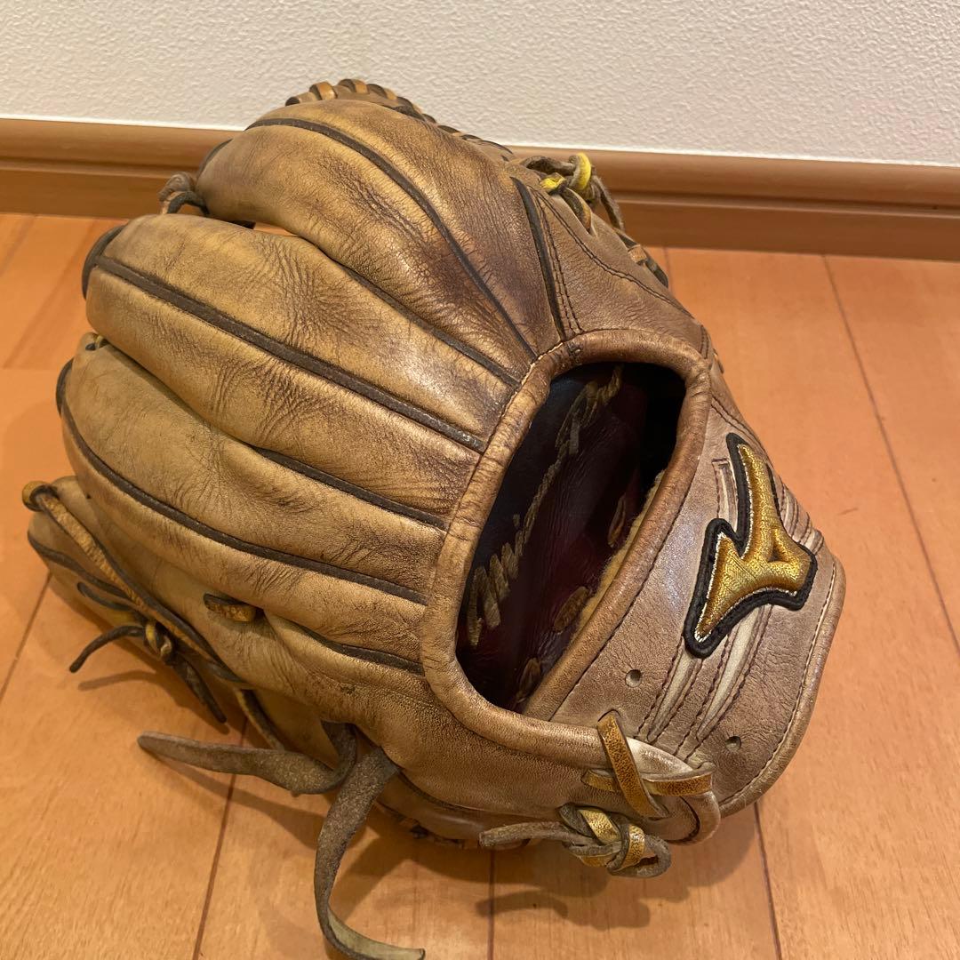ミズノプロ　硬式　内野用グローブ