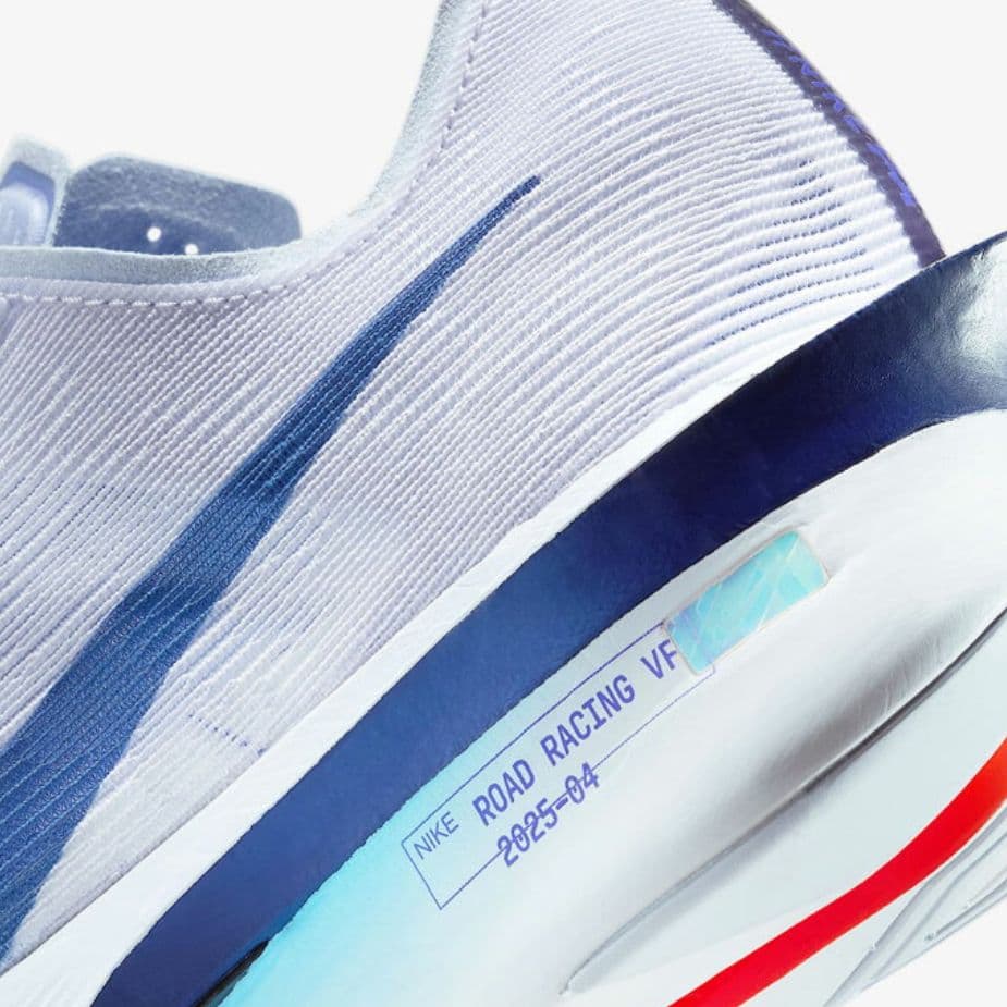 Nike ZoomX　ヴェイパーフライ ホワイト/ネイビー　23.5cm