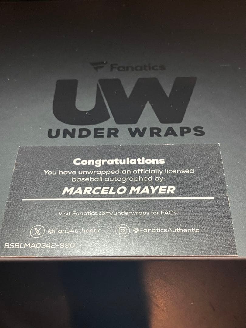 UNDER WRAPS 直筆サインボール Marcelo Mayer debut