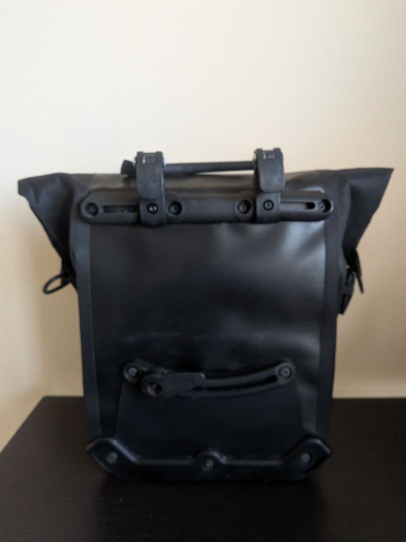 ORTLIEB CITY ブラックバッグ 中型
