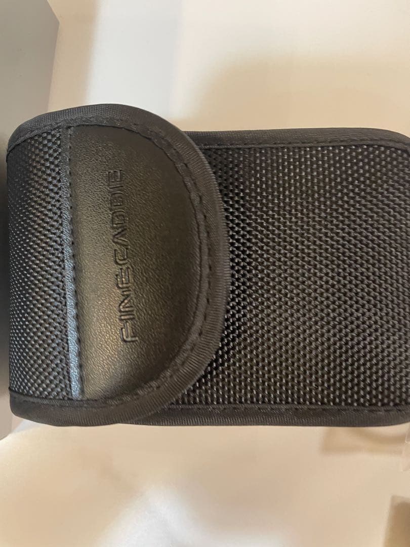 【極美品】FINE CADDIE J100 レーザー距離計 1ラウンド使用のみ