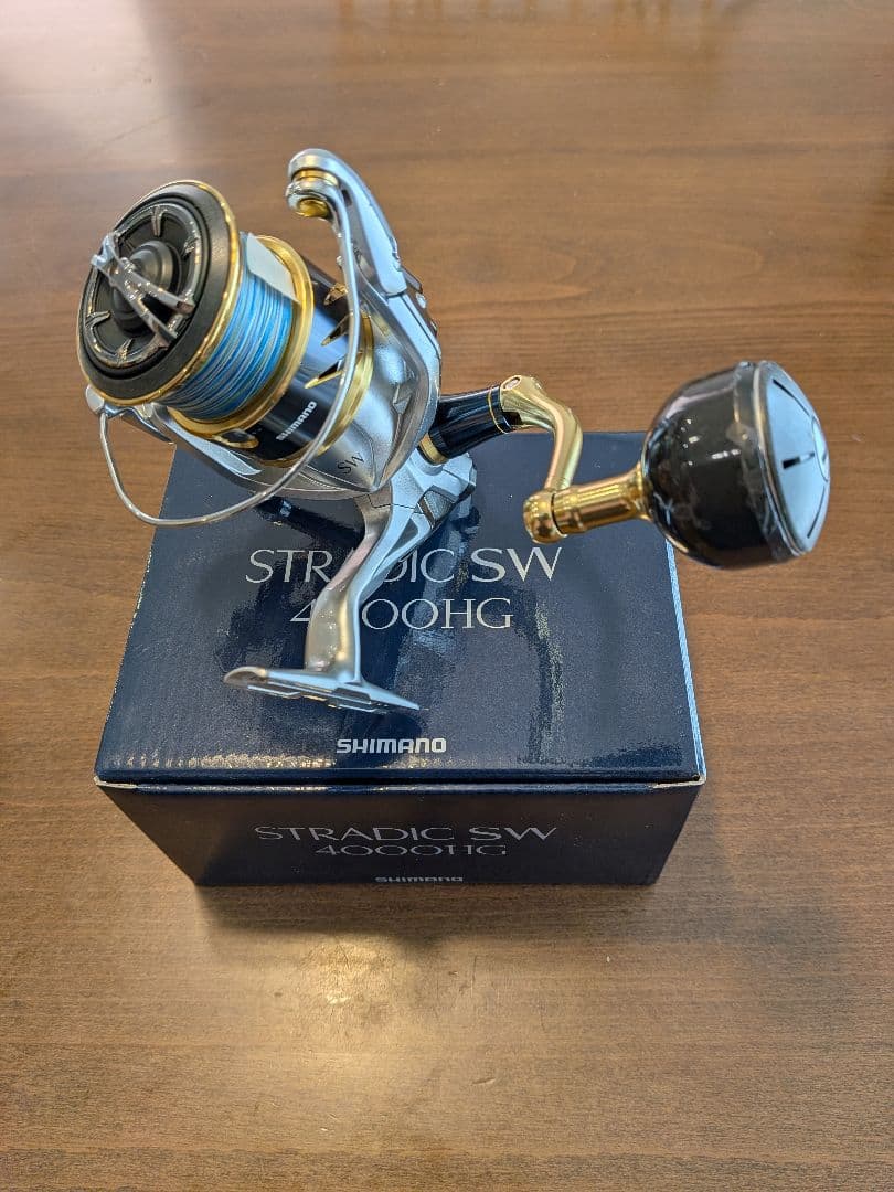 SHIMANO STRADIC SW 4000HG スピニングリール