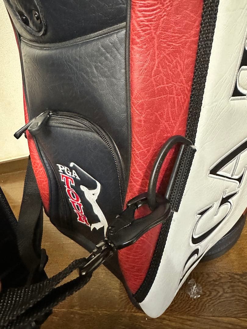 PGA TOUR キャディバッグ バートン　新品未使用