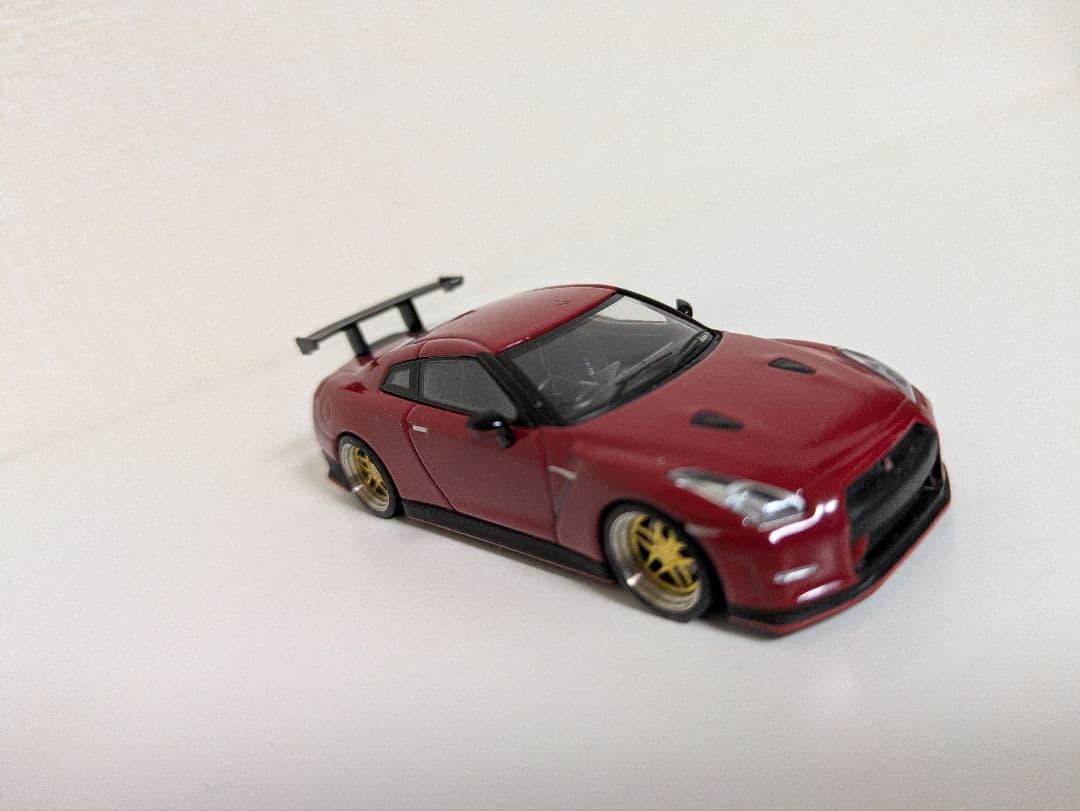 京商1/64 R35 GTRカスタム