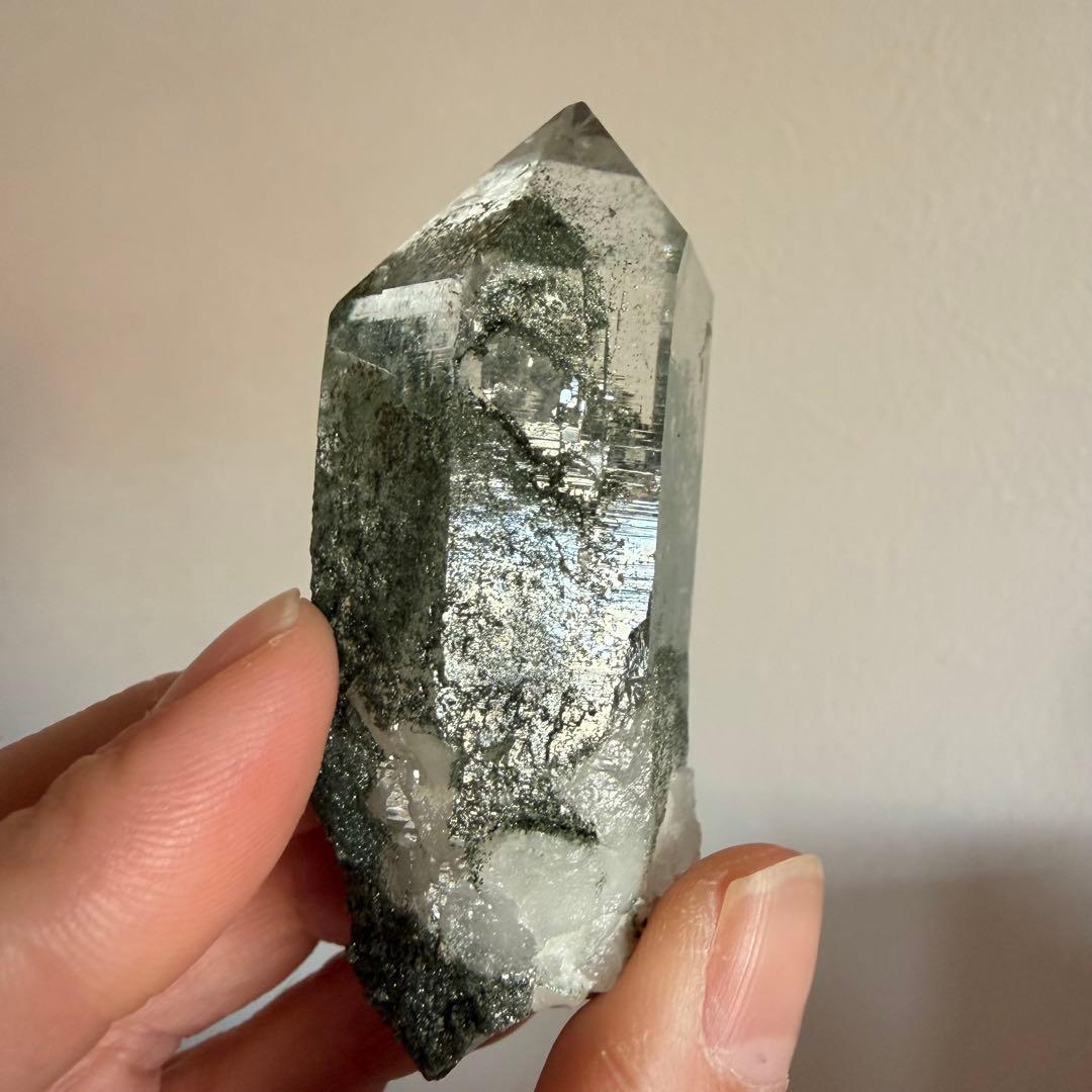 希少【クローライト】パキスタン スカルドゥ産 ヒマラヤ水晶 80g 7×4cm