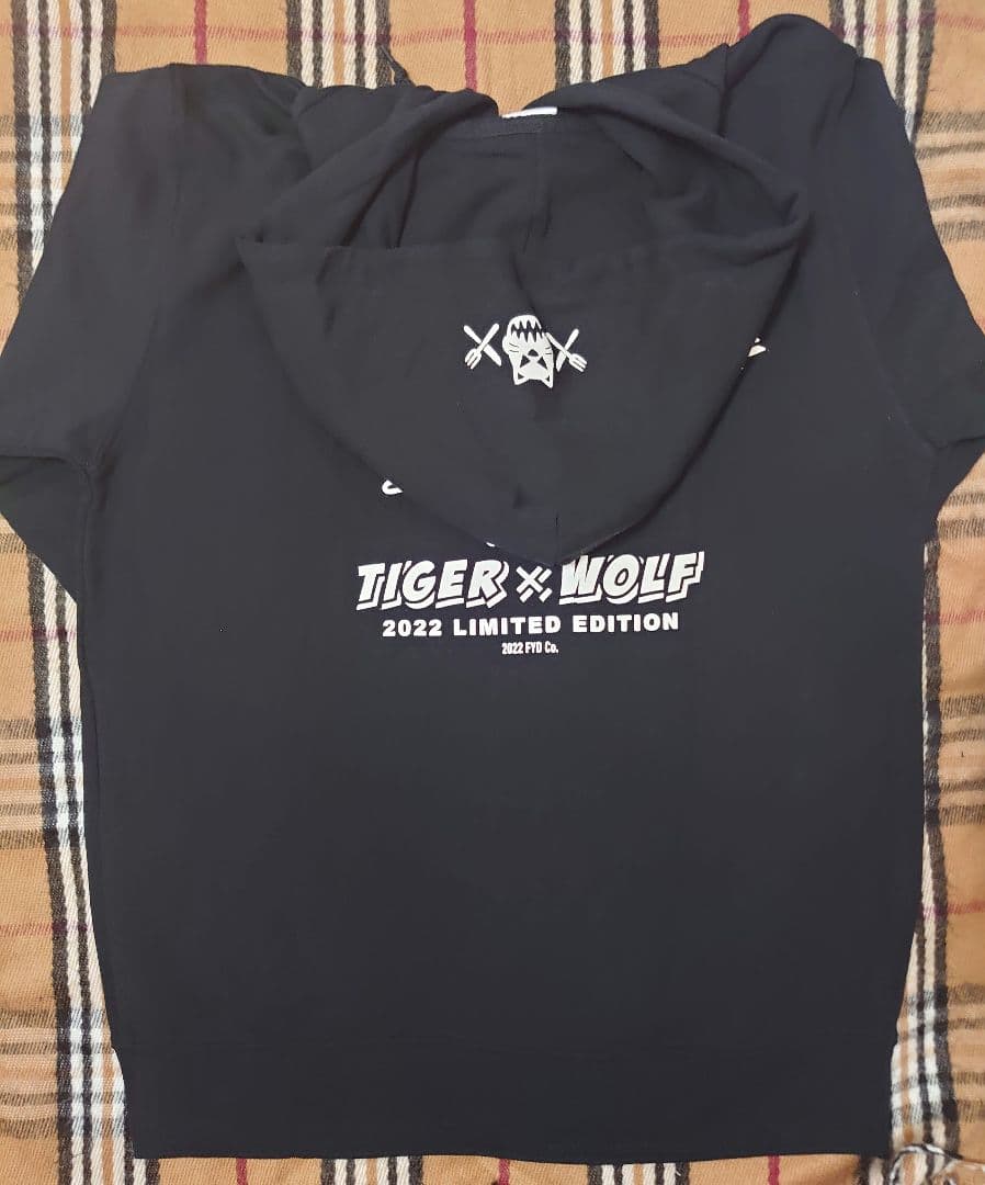 MAN WITH A MISSION 2022 福袋 寅 パーカー XL