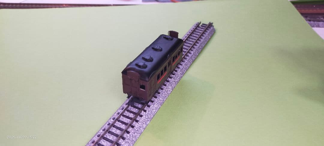 ワールド工芸製Nゲージ鉄道模型キハ二5000型 茶色 赤いライン