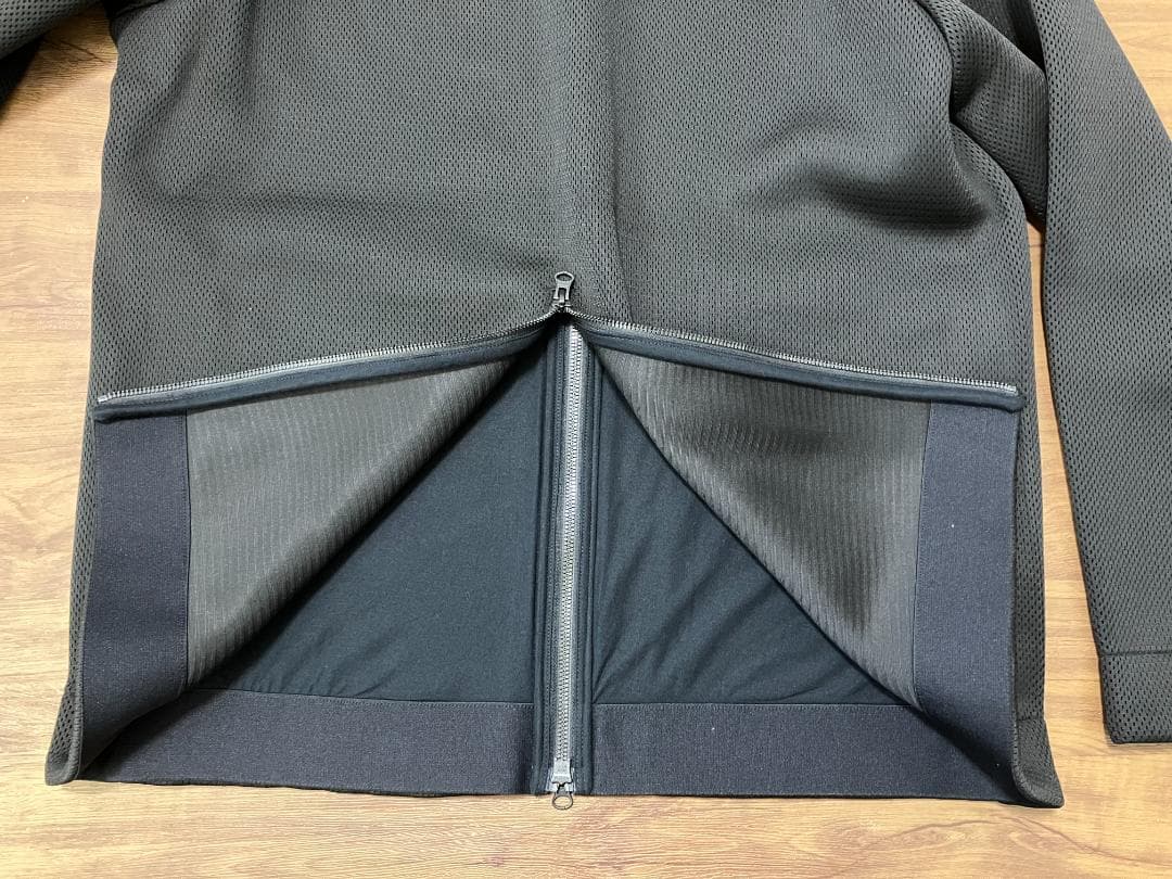 ◆新品(国内外売切レア商品)◆ PUMA MESH FULL ZIP HOODY