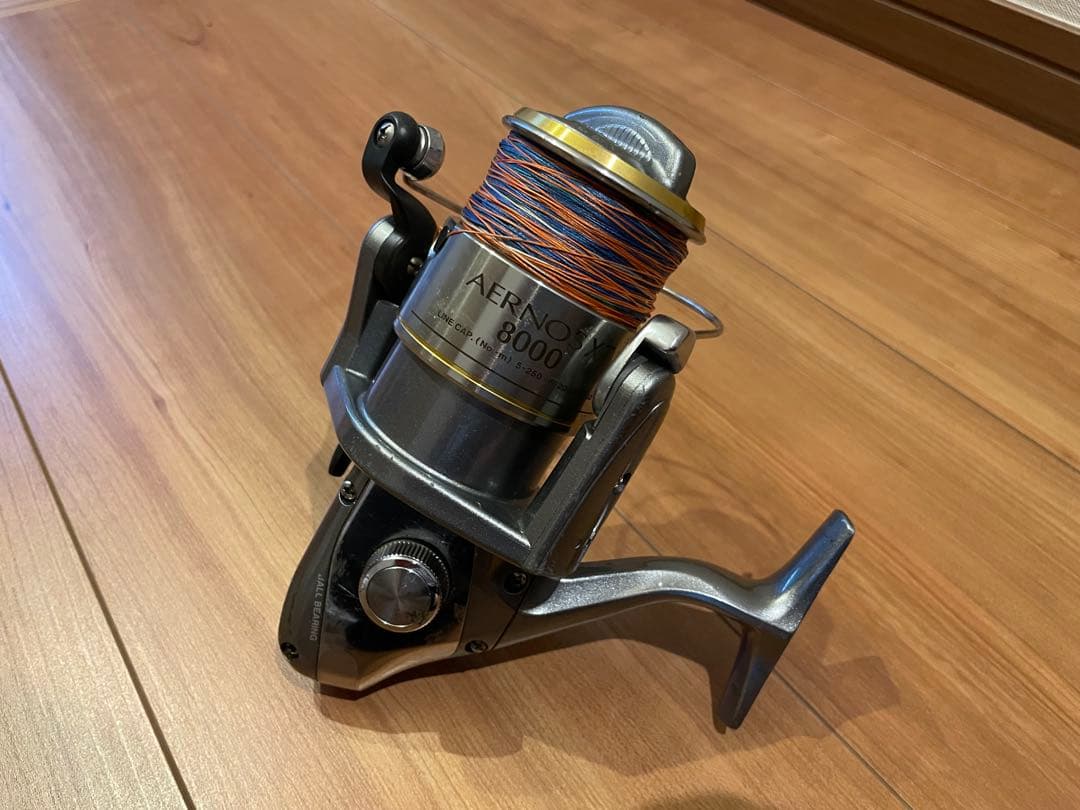 SHIMANO シマノ　AERNOS XT 8000 リール